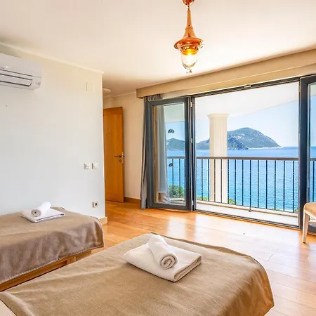 Guney Villa Kas